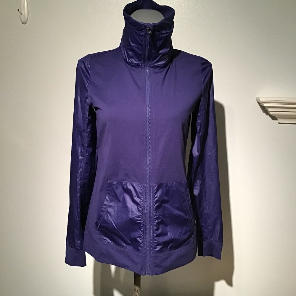Under Armour Fitted Purple Running Workout Zip Up Jacket
